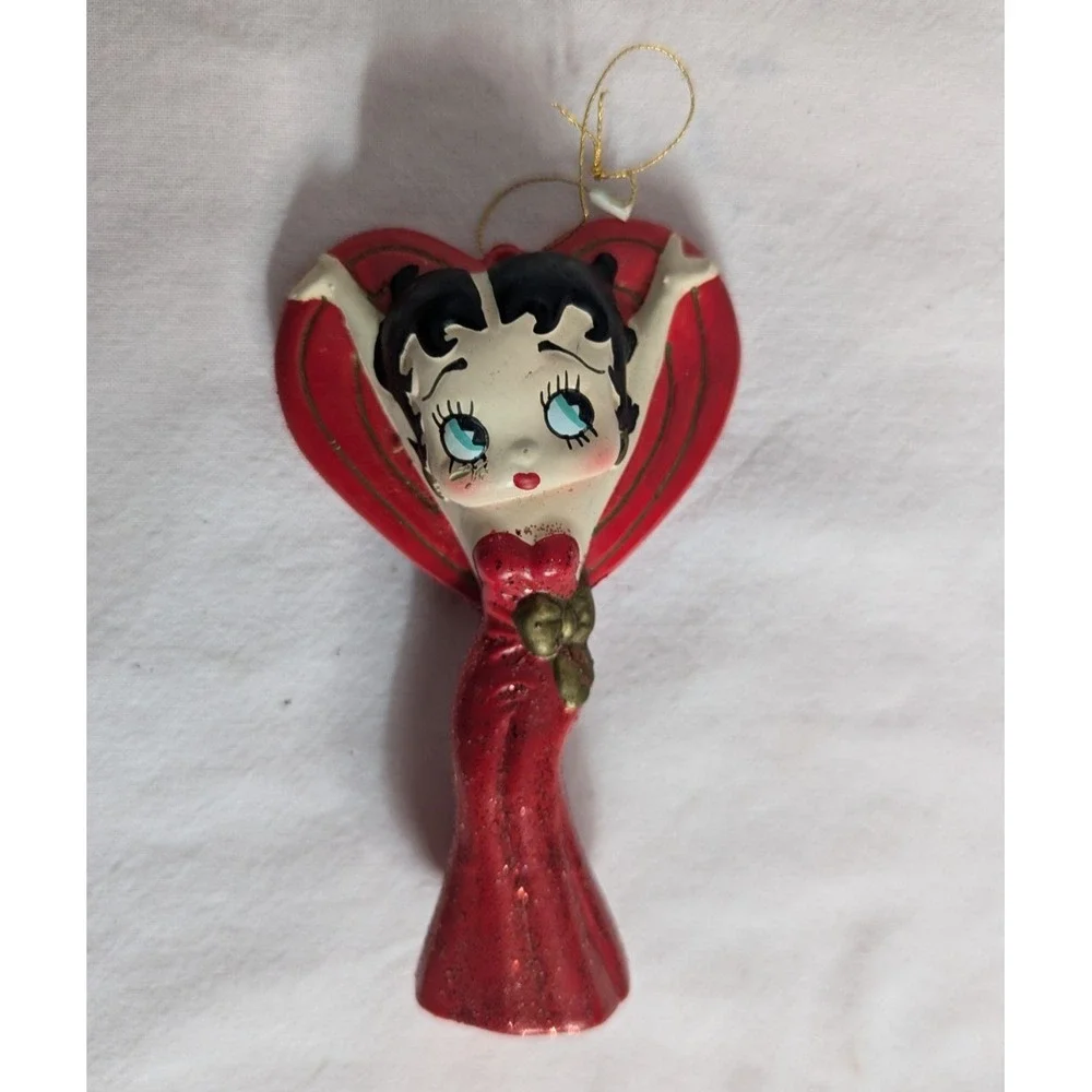 1999 Betty Boop Ornament‎ Red sparkle dress with heart 4.5
